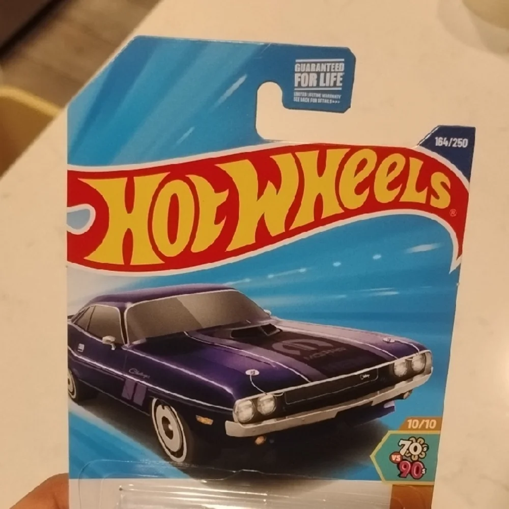 Mattel Hot Wheels Purple Dodge Hemi Challenger